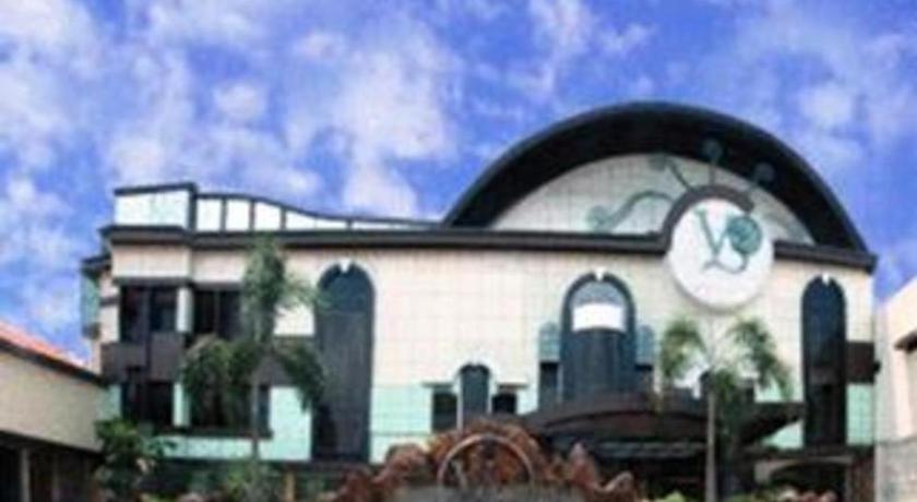 V3 Hotel Surabaya Eksteriør billede